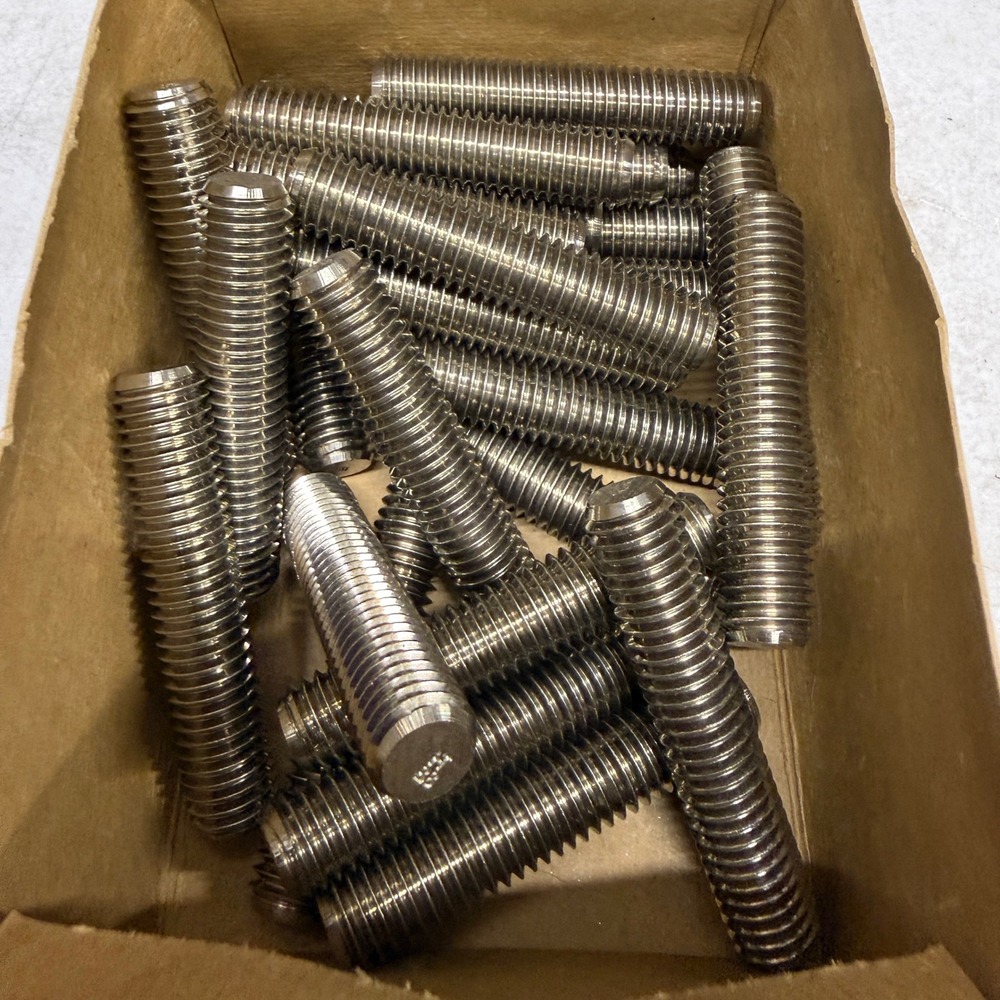 Pack of 26 Perine-Danforth 1/2-13 x 2-1/2 SA193 B8 304 Stainless Steel Stud